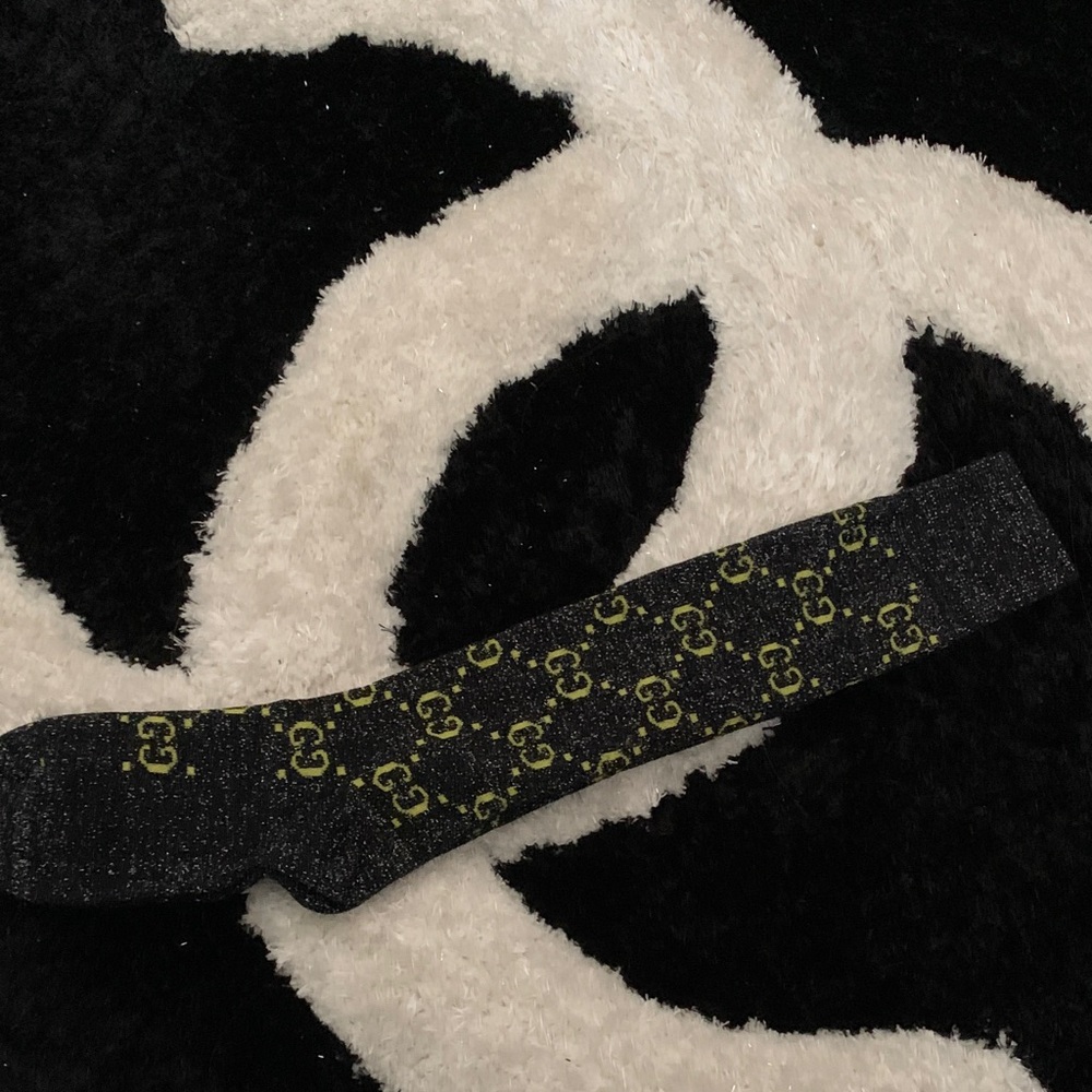 NEW! GG ✨ Sparkle Knee-High Socks 🧦